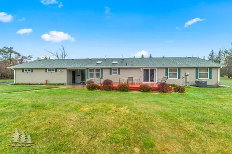 5335 Pinecrest Dr, Lewiston, MI 49756 photo 7