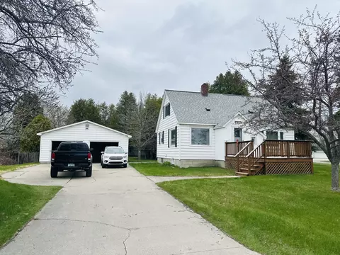 115 Grant St, Alpena, MI 49707