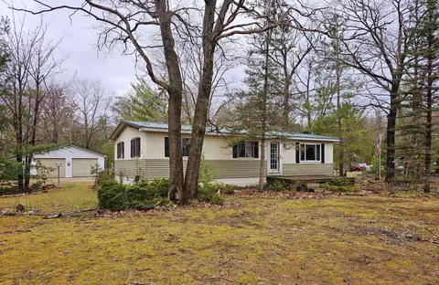 1651 N M-33 Hwy, Cheboygan, MI 49721