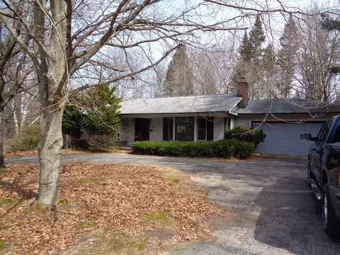 3019 S Oakridge Dr, Greenbush, MI 48738