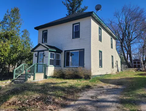 20635 Fardon St, Onaway, MI 49765