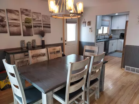 Dining - 5188 Green Acre Dr, Frederic, MI 49733 photo 2 of 3