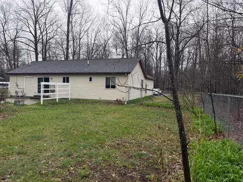 206 Great Oak Dr, Roscommon, MI 48653 photo 24