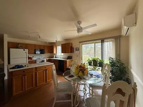 206 Great Oak Dr, Roscommon, MI 48653 photo 5