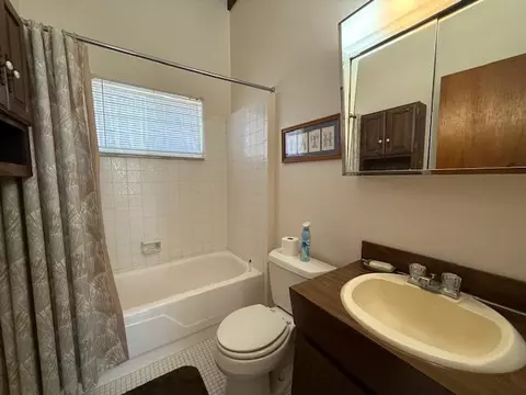 438 Jefferson Blvd, Roscommon, MI 48653 photo 12