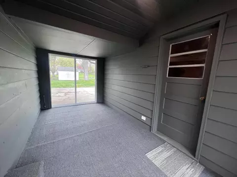 1203 Devonshire Ct, Owosso, MI 48867 photo 24