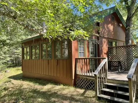 8842 Jackson Hole Trl, Grayling, MI 49738