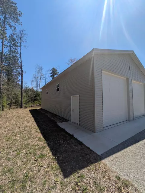 APT 6 Pine Lodge Trail, Roscommon, MI 48653 photo 3