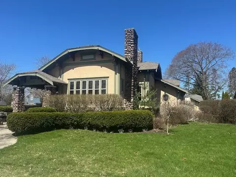 725 S Third Ave, Alpena, MI 49707