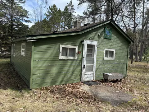 2111 W Level Park Rd, Prudenville, MI 48651