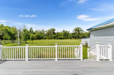 Exterior - 615 Duncan Ave, Cheboygan, MI 49721 photo 9 of 11