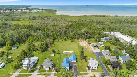 View/Area - 615 Duncan Ave, Cheboygan, MI 49721 photo 3 of 5