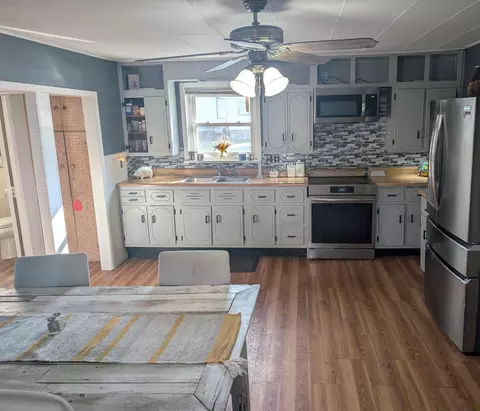 Kitchen - 615 Duncan Ave, Cheboygan, MI 49721 photo 1 of 1