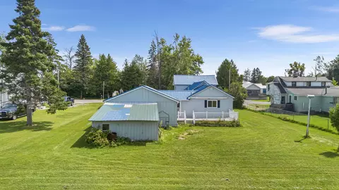 Exterior - 615 Duncan Ave, Cheboygan, MI 49721 photo 6 of 11