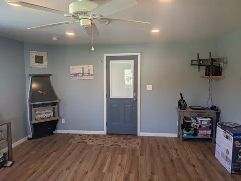Entry Way - 615 Duncan Ave, Cheboygan, MI 49721 photo 4 of 4
