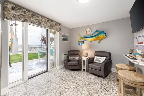 Living - 708 N Dockside Cir # E-5, Suttons Bay, MI 49682 photo 3 of 4