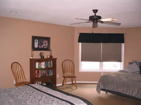 Bedroom - 5198 Troopers Trl, Frederic, MI 49733 photo 1 of 5