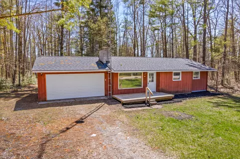 12425 Birch St, Atlanta, MI 49709