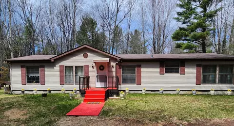 3659 Old Oak Trl, Prudenville, MI 48651