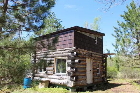 Weaver Road, Comins, MI 48619