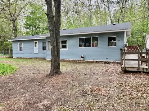 115 Forest Park Ct, Prudenville, MI 48651