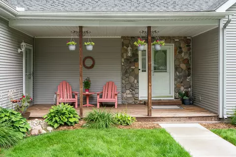 11882 Davis Creek Dr, Wolverine, MI 49799 photo 4