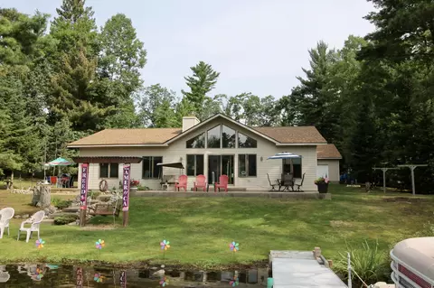 3865 S Mielke Way, Lewiston, MI 49756
