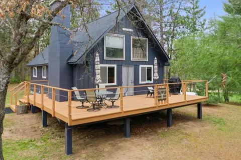 7028 Merrio Rd, Grayling, MI 49738