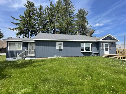 120 S Indiana Ave, Gaylord, MI 49735