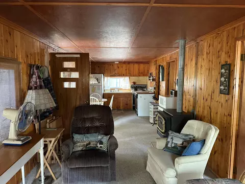 14896 Jade Ln, Ocqueoc, MI 49759 photo 2