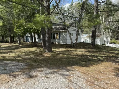 14896 Jade Ln, Ocqueoc, MI 49759 photo 8