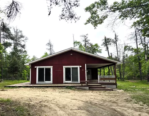 3547 Kay Rd, Lewiston, MI 49756