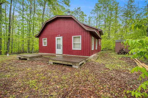 8899 Rush Hill Rd, Atlanta, MI 49709