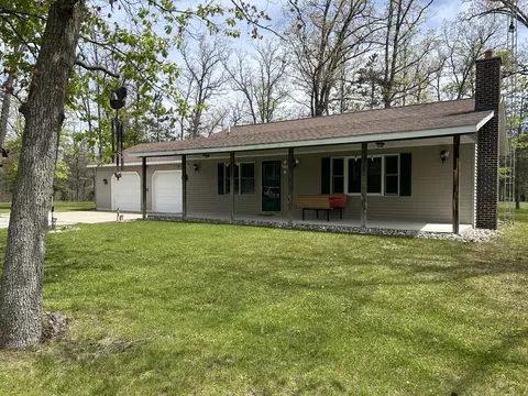 6251 M-65 N, Curran, MI 48728