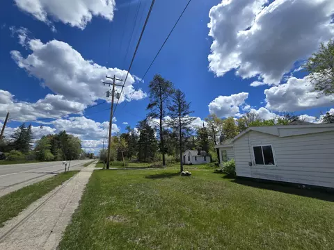 Exterior - 903 W 8th St, Mio, MI 48647 photo 19 of 20