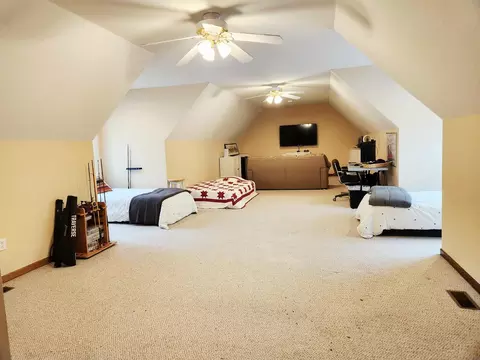 Bedroom - 11577 Enchanted Dr, Frederic, MI 49733 photo 8 of 11