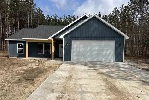 5125 NE Myers Rd, Kalkaska, MI 49646