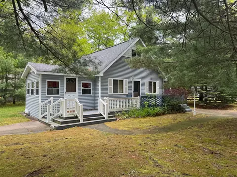 303 Redwine, Houghton Lake, MI 48629