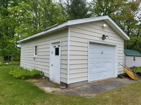Other - 3022 Sumac Trl, Lupton, MI 48635 photo 3 of 21