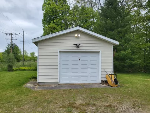 Other - 3022 Sumac Trl, Lupton, MI 48635 photo 2 of 21