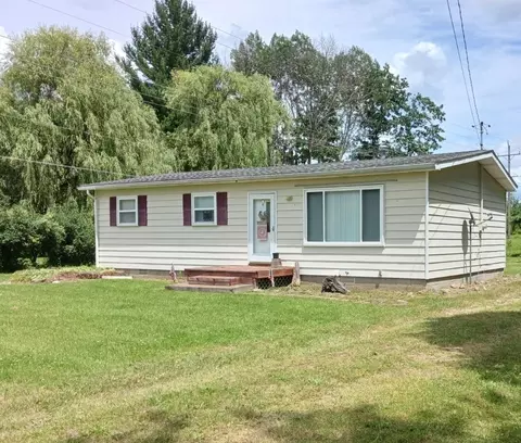 Exterior - 3022 Sumac Trl, Lupton, MI 48635 photo 2 of 9