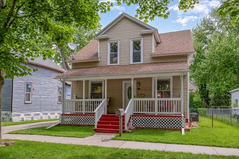 211 S Birney St, Bay City, MI 48708