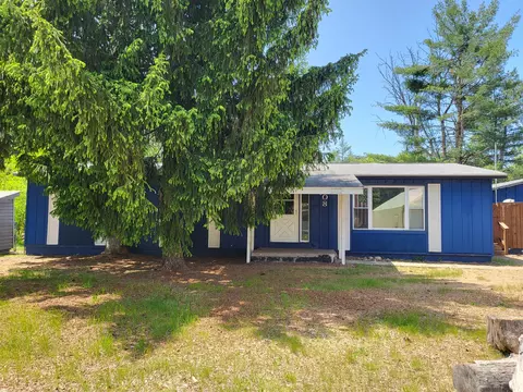 Exterior - 108 Woodleaf Dr, Grayling, MI 49738 photo 7 of 16