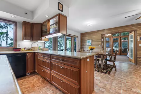 Kitchen - 117 Timber Trl, Roscommon, MI 48653 photo 9 of 9