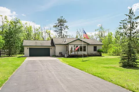 5918 Neumann Rd, Lewiston, MI 49756