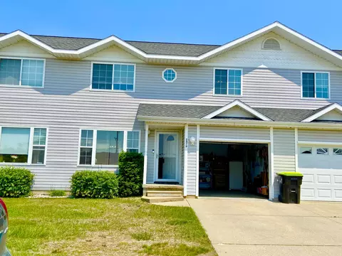 2476 W Branch Dr, West Branch, MI 48661