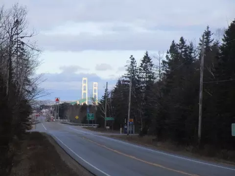 14230 Mackinaw Hwy, Mackinaw City, MI 49701
