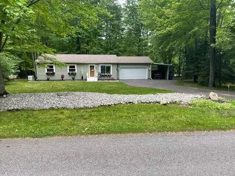 Exterior - 95 Caduca Ln, Roscommon, MI 48653 photo 2 of 5