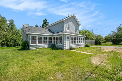 1014 Court St, Cheboygan, MI 49721