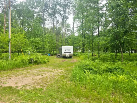 1879 Oak Rd, Gladwin, MI 48624 photo 3